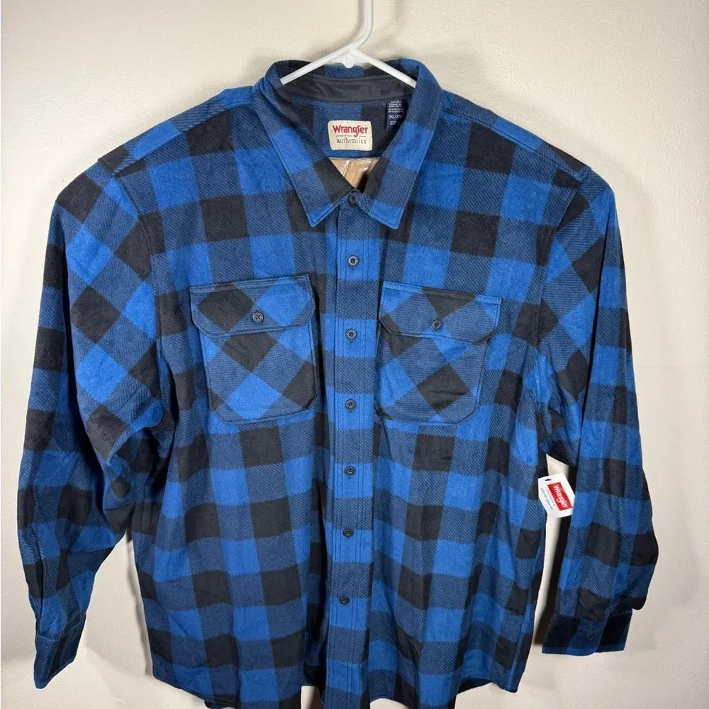 Wrangler Men's Casual Blue and Black Checkered Shirt
